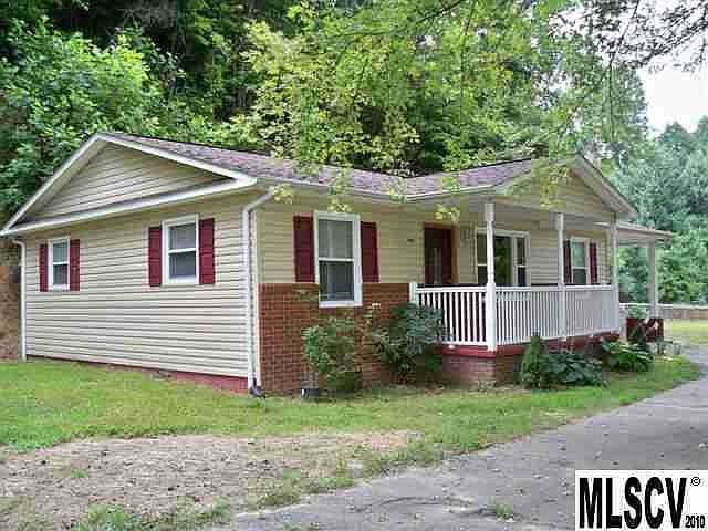 2nd image of 2599 Blowing Rock Blvd