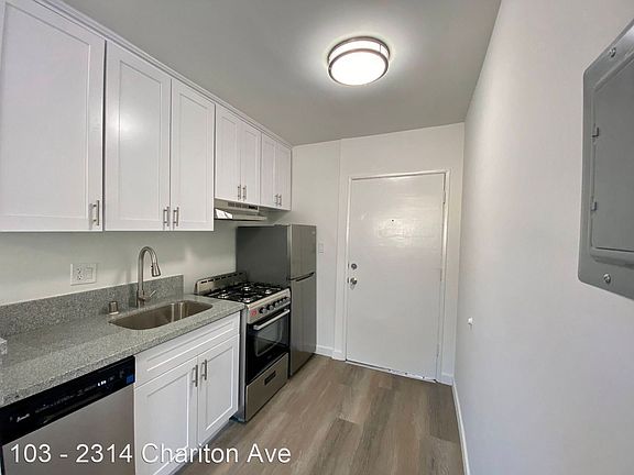 4th image of 2314 Chariton St APT 5