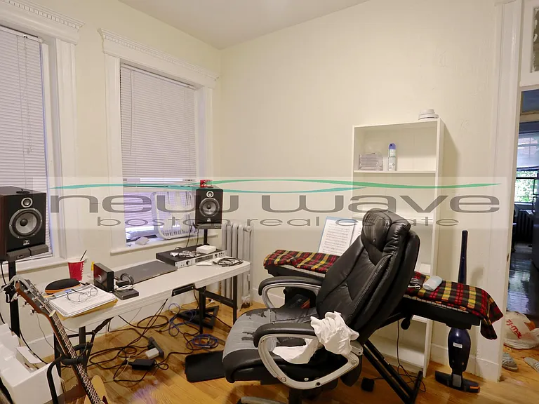 165 Hemenway St #11 — Photo 5