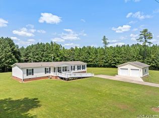 891 Oak Rd, Brodnax, VA 23920