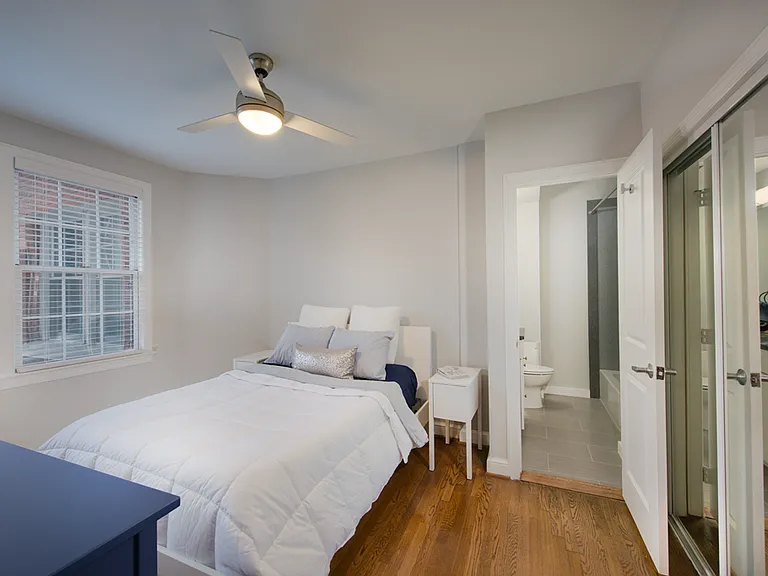 The Metropolitan Apartments Bedroom