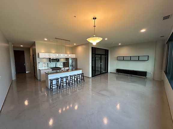 2nd image of 5601 Smetana Dr Unit 611