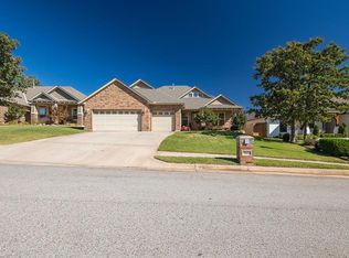 622 Napol Ave, Edmond, OK 73034