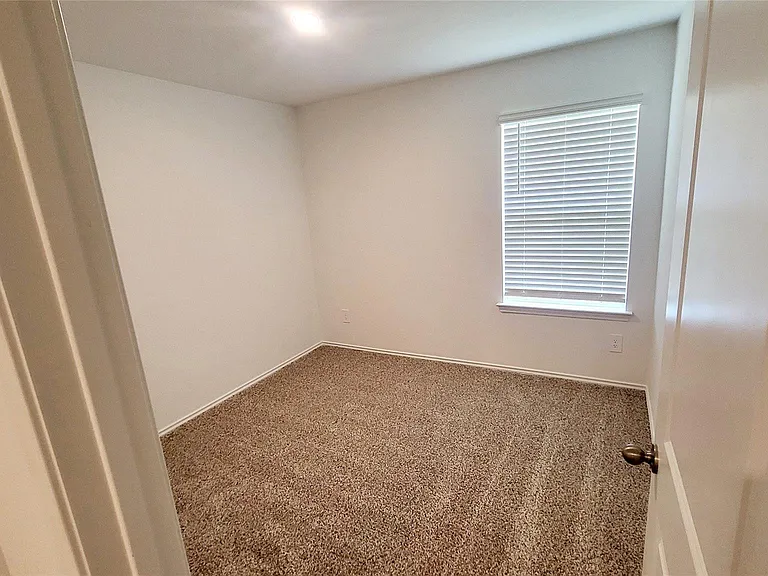 23835 Sunland Park Ct — Photo 10