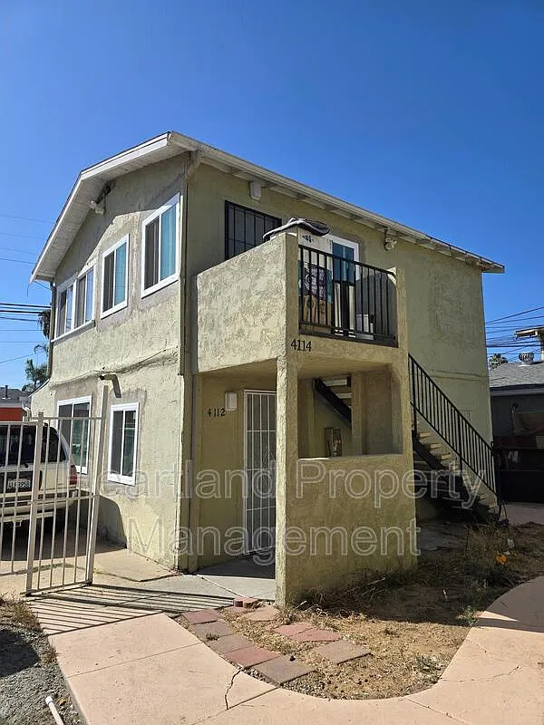 2 bed, 1.0 bath, $1,895 — Photo 1