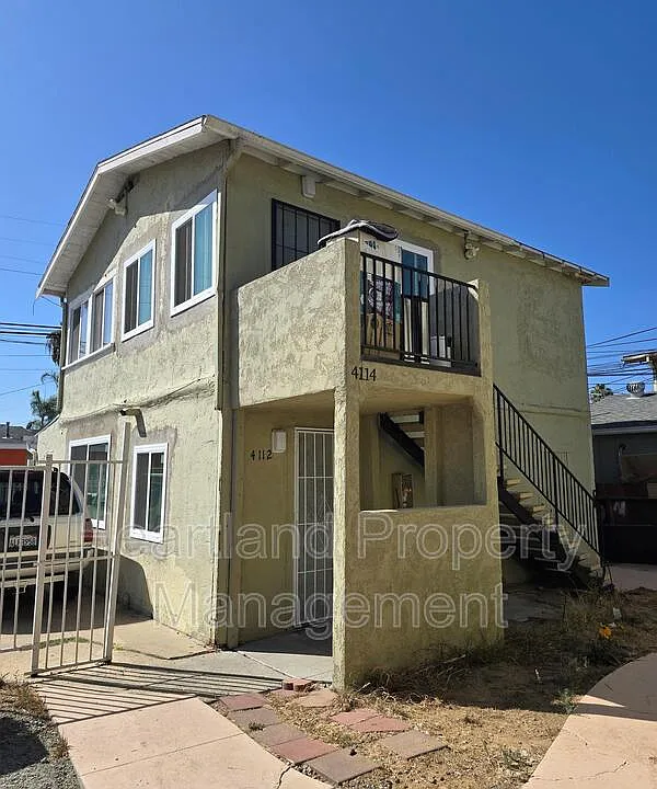 4112 Van Dyke Ave