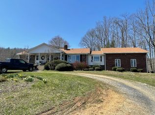 134 Hattie Williams Rd, Spruce Pine, NC 28777