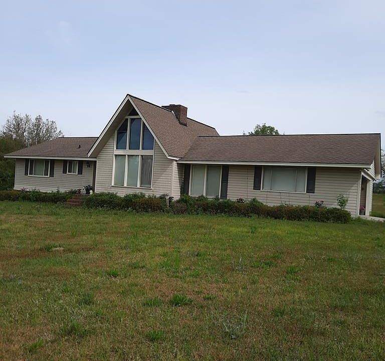 1st image of 1071 Willacoochee Hwy
