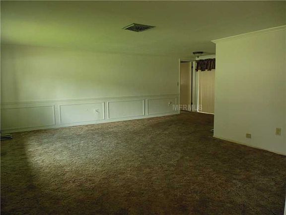 4th image of 8707 Arrowhead Dr