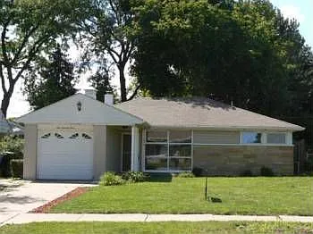 1074 W Villa Dr photo 1