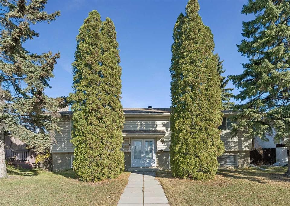 1st image of 5128 S Rundlehorn Dr NE