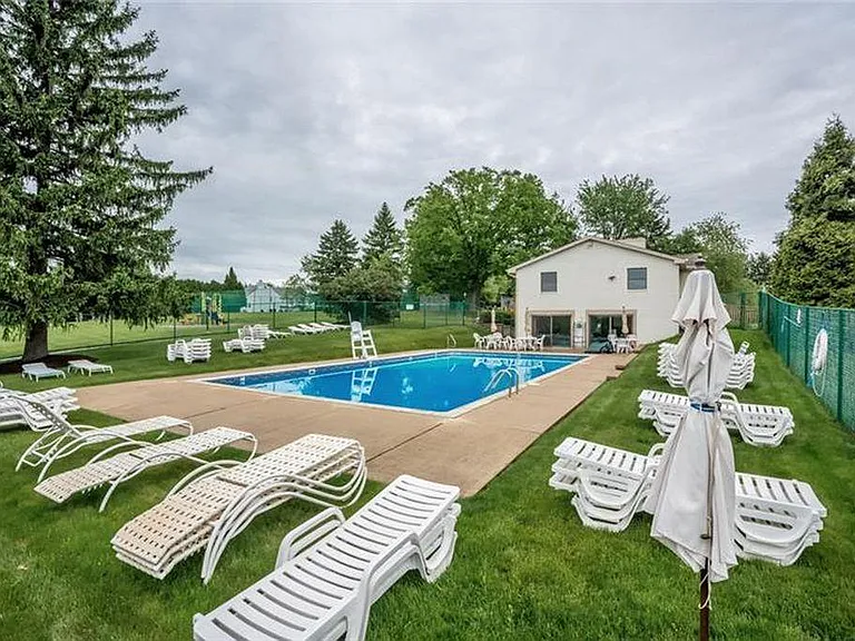 2592 Grouse Rdg #A — Photo 21