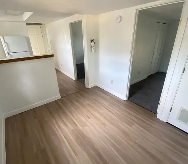 314 E Ermina Ave — Photo 12