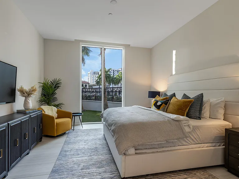 200 SE Mizner Blvd #106 — Photo 11