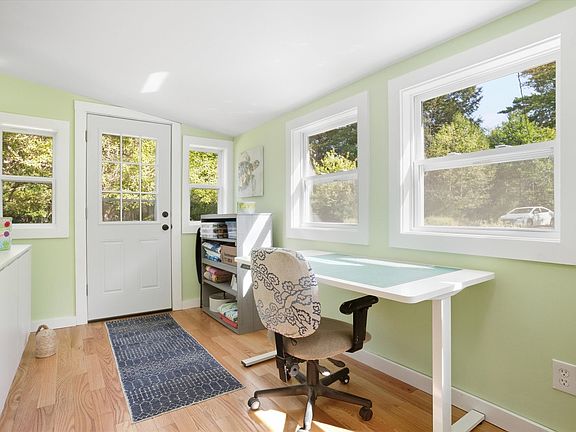 5th image of 612 Royalston Road