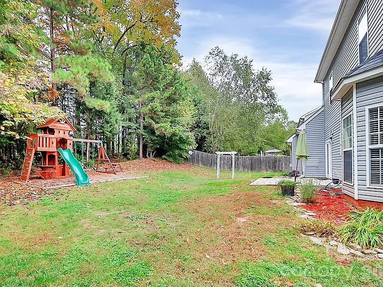 3415 Fallowbrook Forest Dr — Photo 24