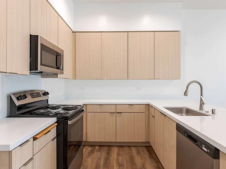 Desert Meadows Townhomes — Photo 14