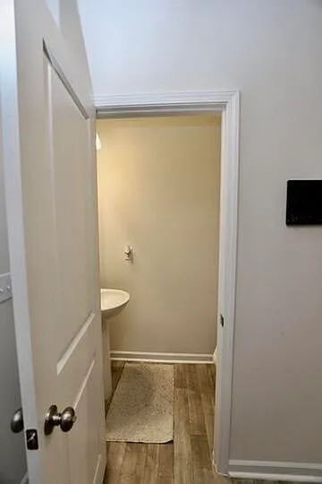 1049 Crescent Moon Loop — Photo 10