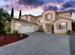 1933 N Filbert Ave, Clovis, CA 93619