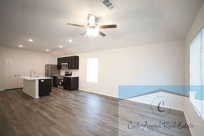 5808 Boone St — Photo 3