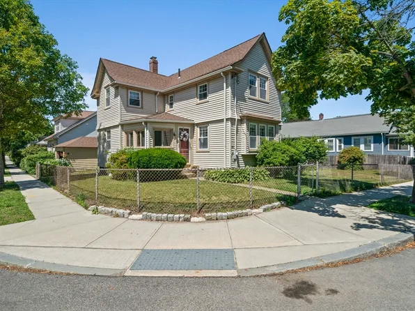 89 Ardell St, Quincy, MA 02171