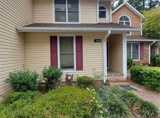 466 Lands End Rd, Fayetteville, NC 28314