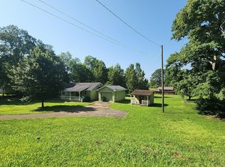 85 Howard St, Kingston, GA 30145