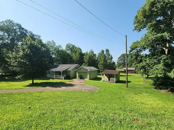 85 Howard St, Kingston, GA 30145