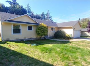 1083 Loganberry Ln, Camano Island, WA 98282