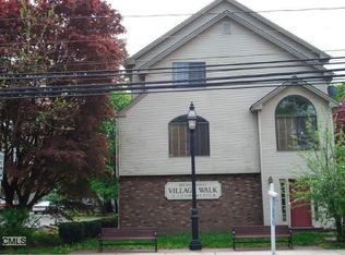 120 Main St APT 4, Meriden, CT 06451