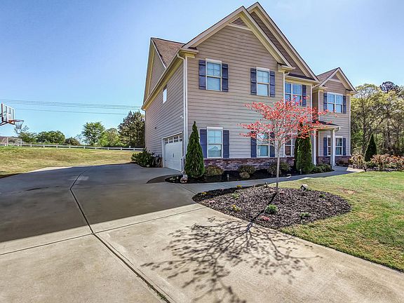 2nd image of 1256 Alderberry Ct