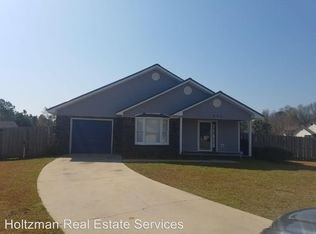 920 Malibu Dr, Hinesville, GA 31313