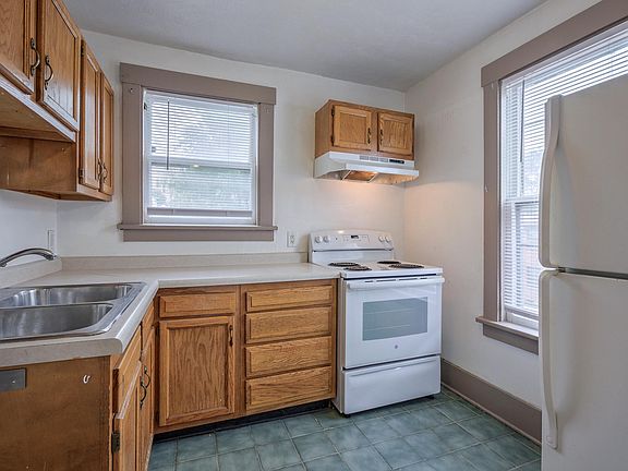 5th image of 3312 Jackson St #3312