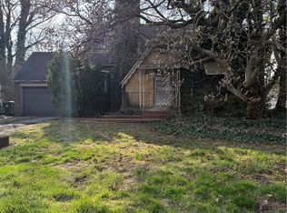 3487 Far Hills Ave, Dayton, OH 45429