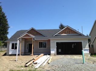 1903 Cypress Dr, Puyallup, WA 98372