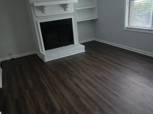 3211 Highpoint Ct, Snellville, GA 30078