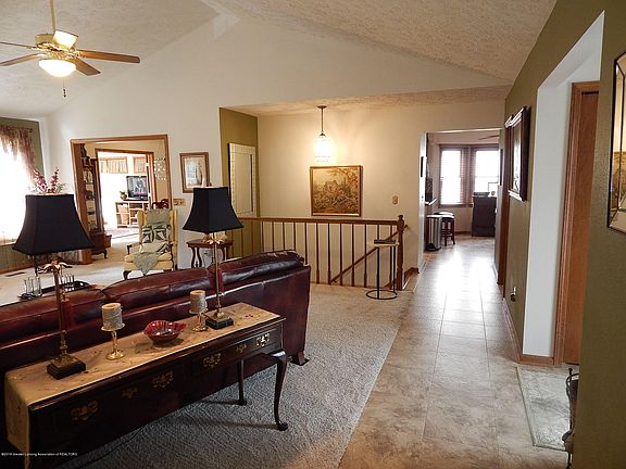 5th image of 6707 French Creek Dr