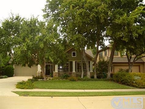 1st image of 1916 Victoria Cir