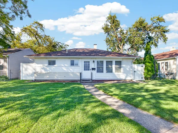 1242 W 1st Pl, Hobart, IN 46342