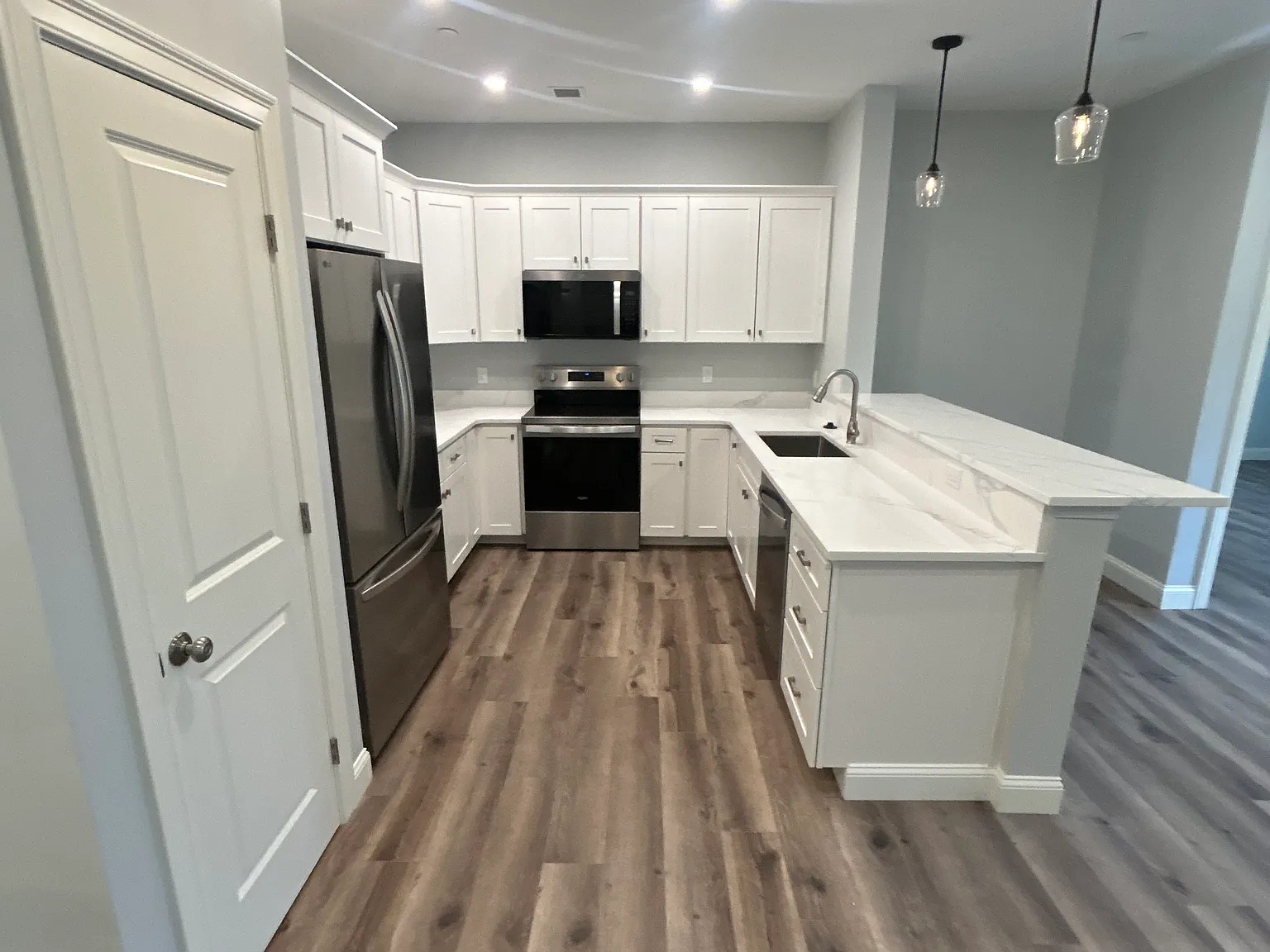 Tripointe Apartments — Photo 1