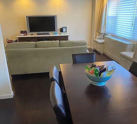3rd image of 10837 71st Ave APT 5G