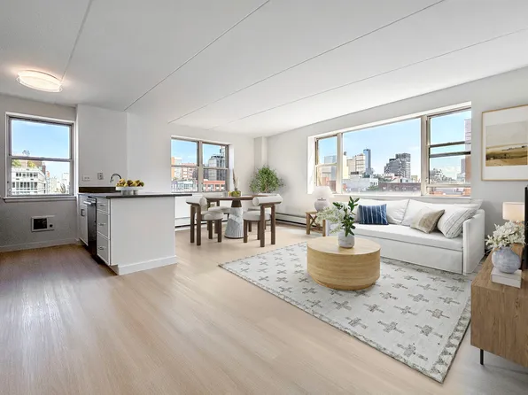 301 Elizabeth Street image 1 of 15