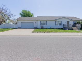 3045 Marcella Dr, Salina, KS 67401