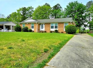 2404 Pine Lake Dr, Greensboro, NC 27407