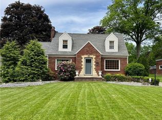 212 Wolcott Dr, Youngstown, OH 44512