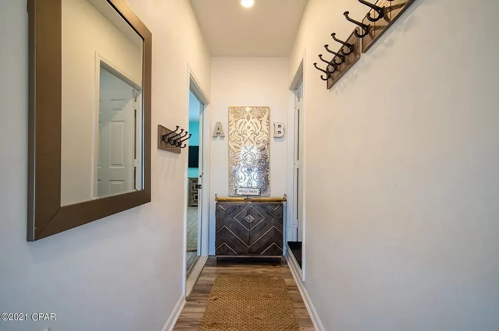 3 bed, 1908 sqft, $3,000 — Photo 1