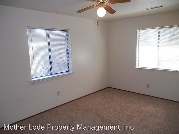 5th image of 41 Gatewood Dr