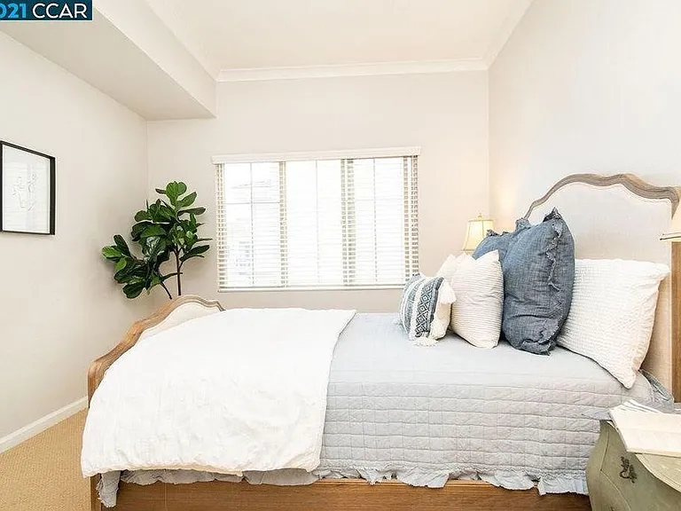 1315 Alma Ave — Photo 18