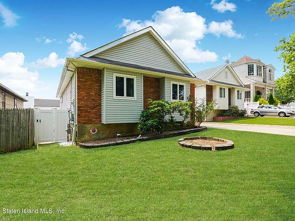 3rd image of 18 Alysia Ct