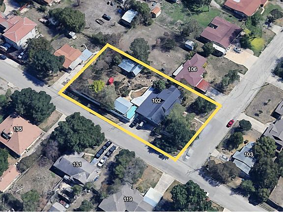 2nd image of 102 Gaiety Ln